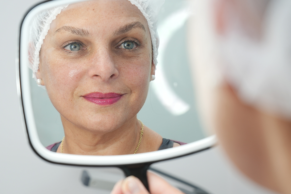 Los beneficios de una limpieza facial profesional 